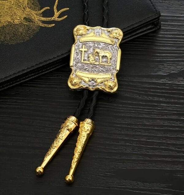Western Cowboy Bolo Tie Rodeo Necktie Leather Cord Pendant Necklace BT127